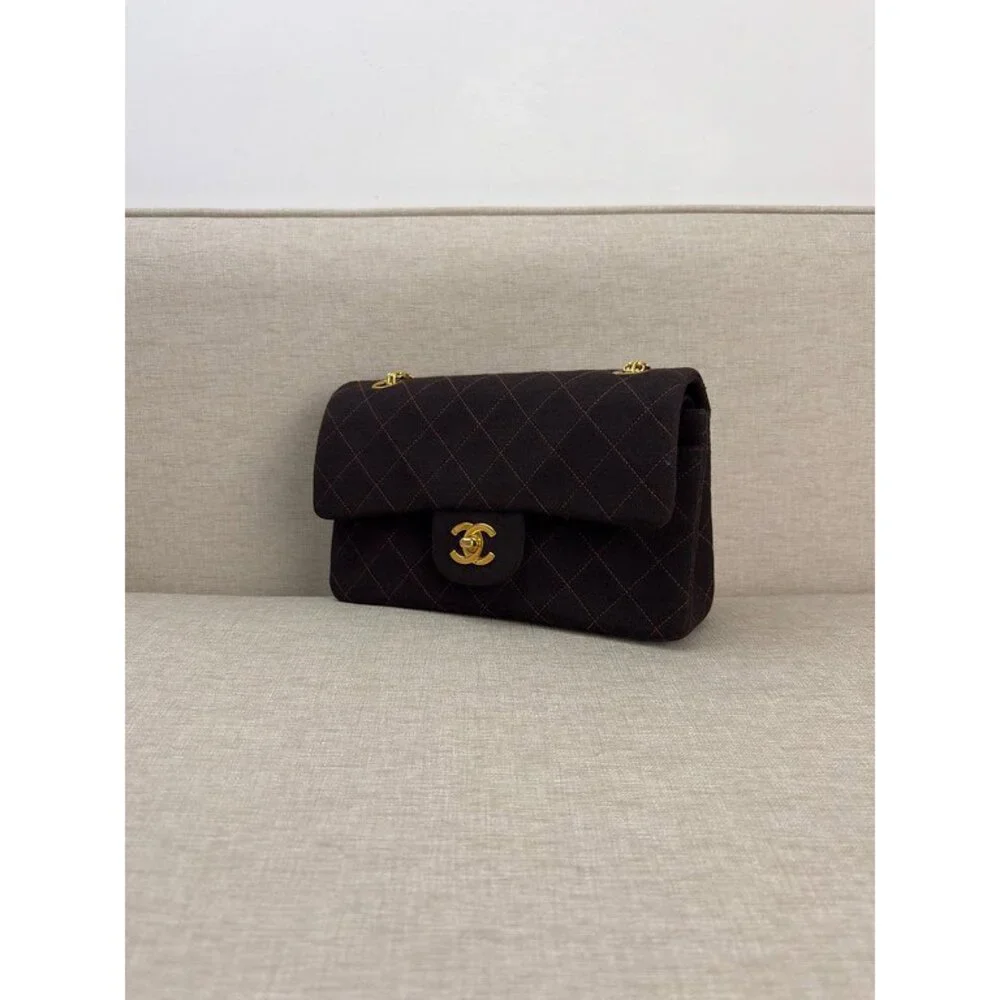 CHANEL 100% authentic